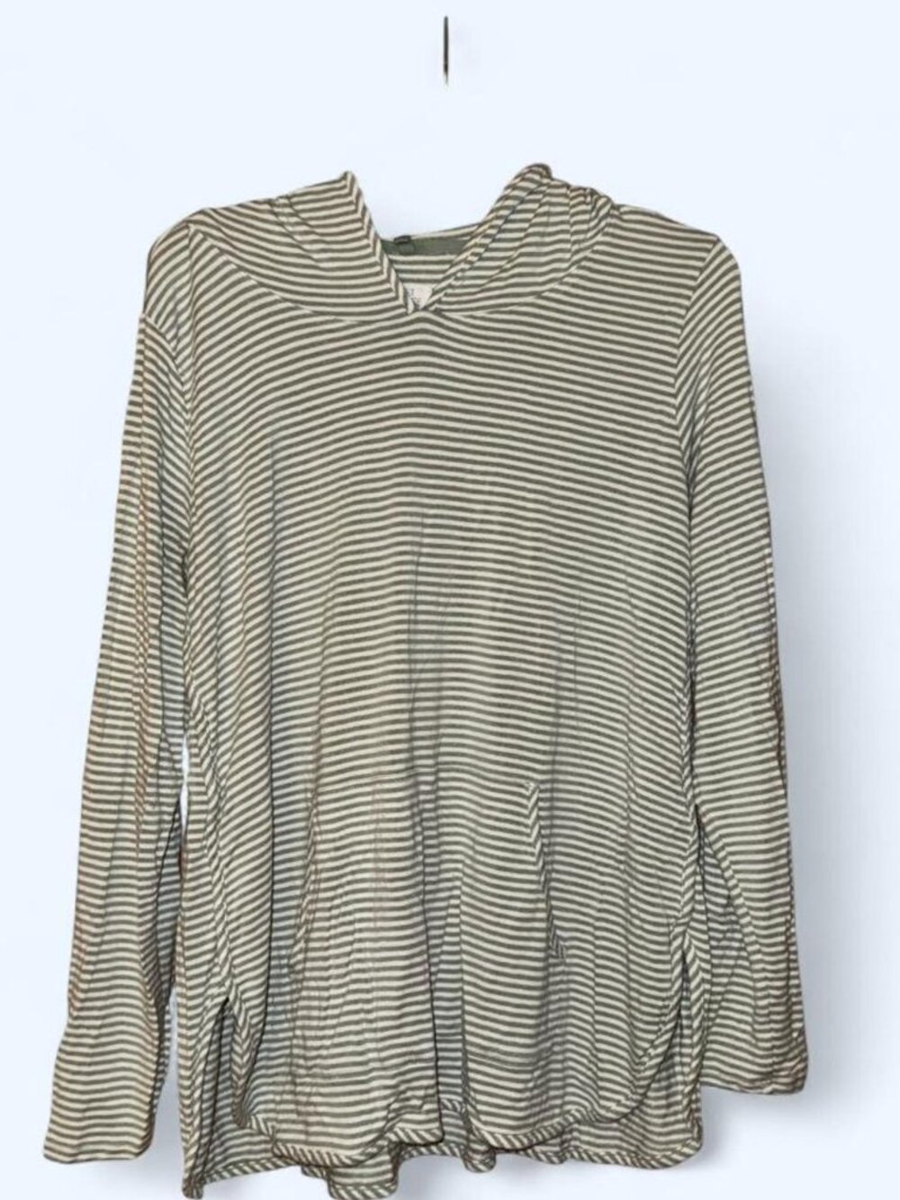 Market & Spruce Hooded Top